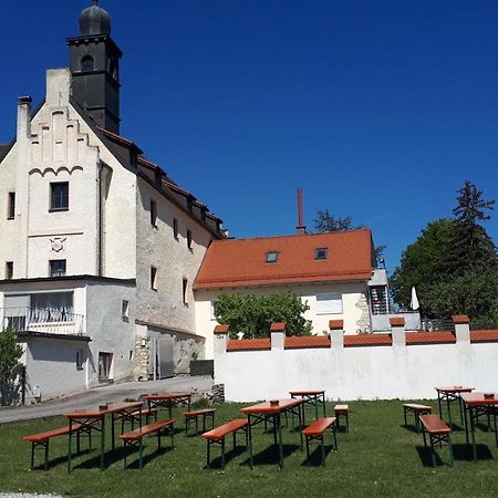 Schloss Weichs Zu Regensburg Mit 2Schlafzimmer Parkplatz Internet 75Qm Zentrum Exterior foto